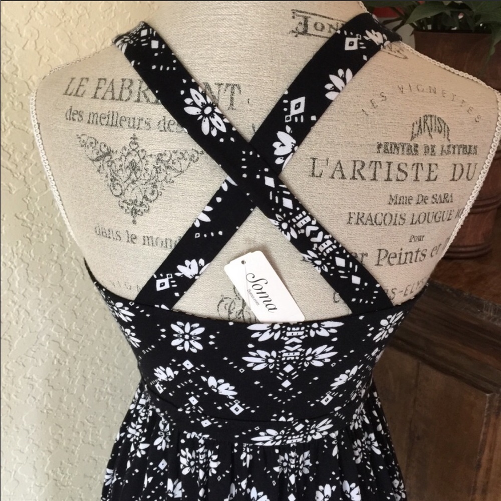 Soma 🖤 dress - Picture 5 of 8